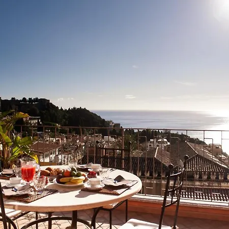 Casa Carla * Taormina